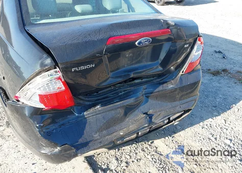 2011 Ford Fusion Se z USA, uszkodzony, nr VIN 3FAHP0HA5BR308219